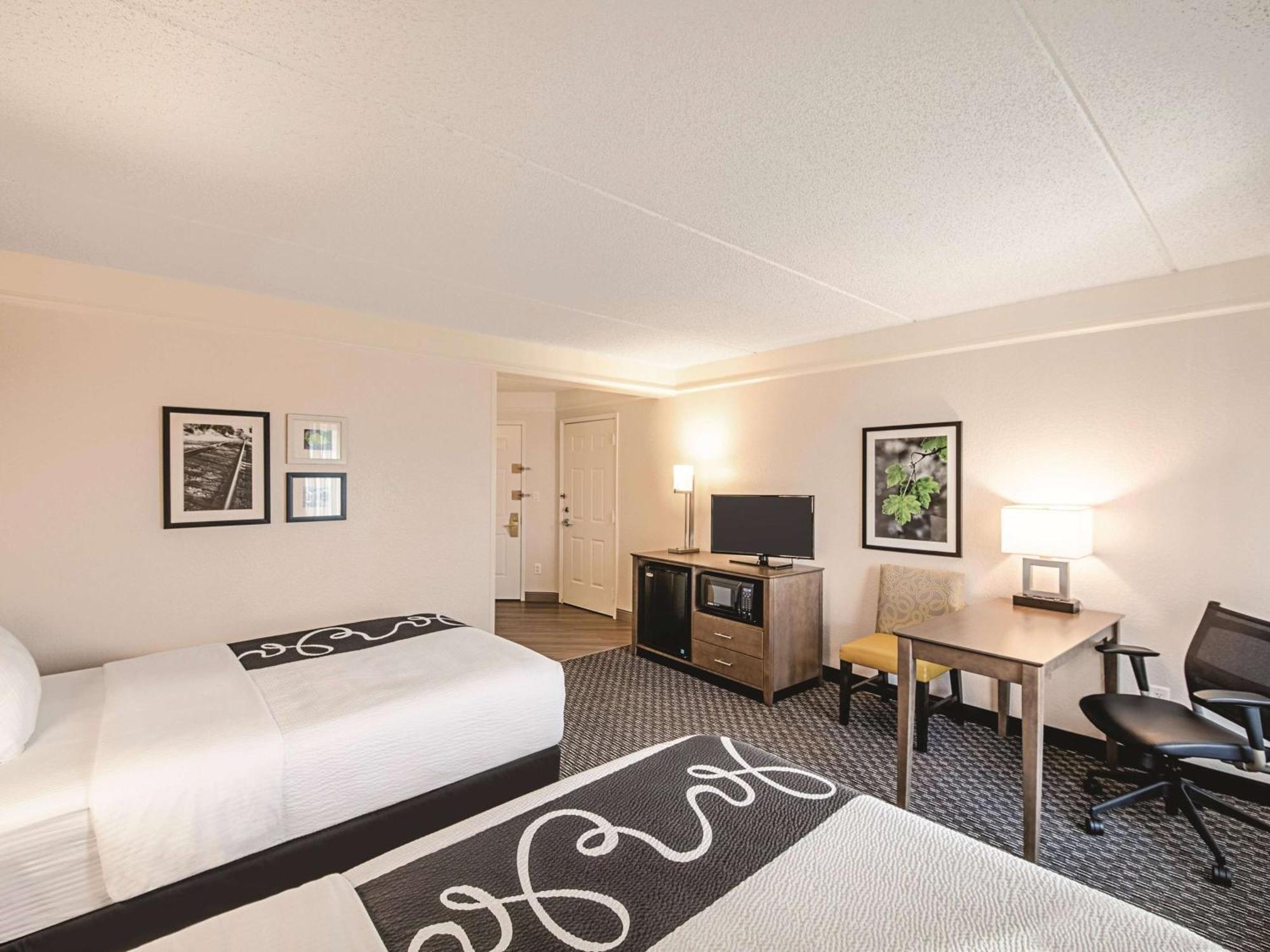 Hotel La Quinta By Wyndham Austin Airport Exterior foto